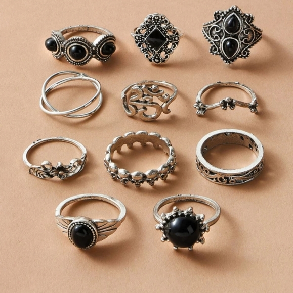 *Krea* 11 Piece Ring Set - Picture 3 of 4